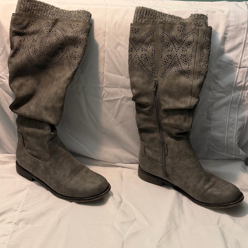 Elegant Gray Over the Knee Boots